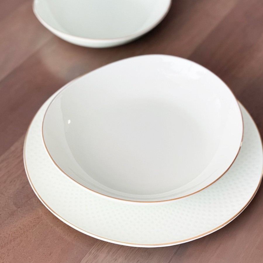 Dinnerware Tea + Linen | Camille Bone China Dinnerware Set - White/Pistachio